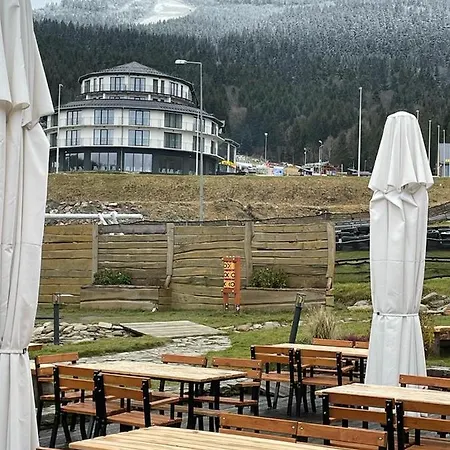 Lägenhet Czarna Gora *