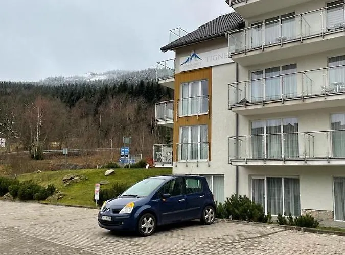 Apartment Czarna Gora